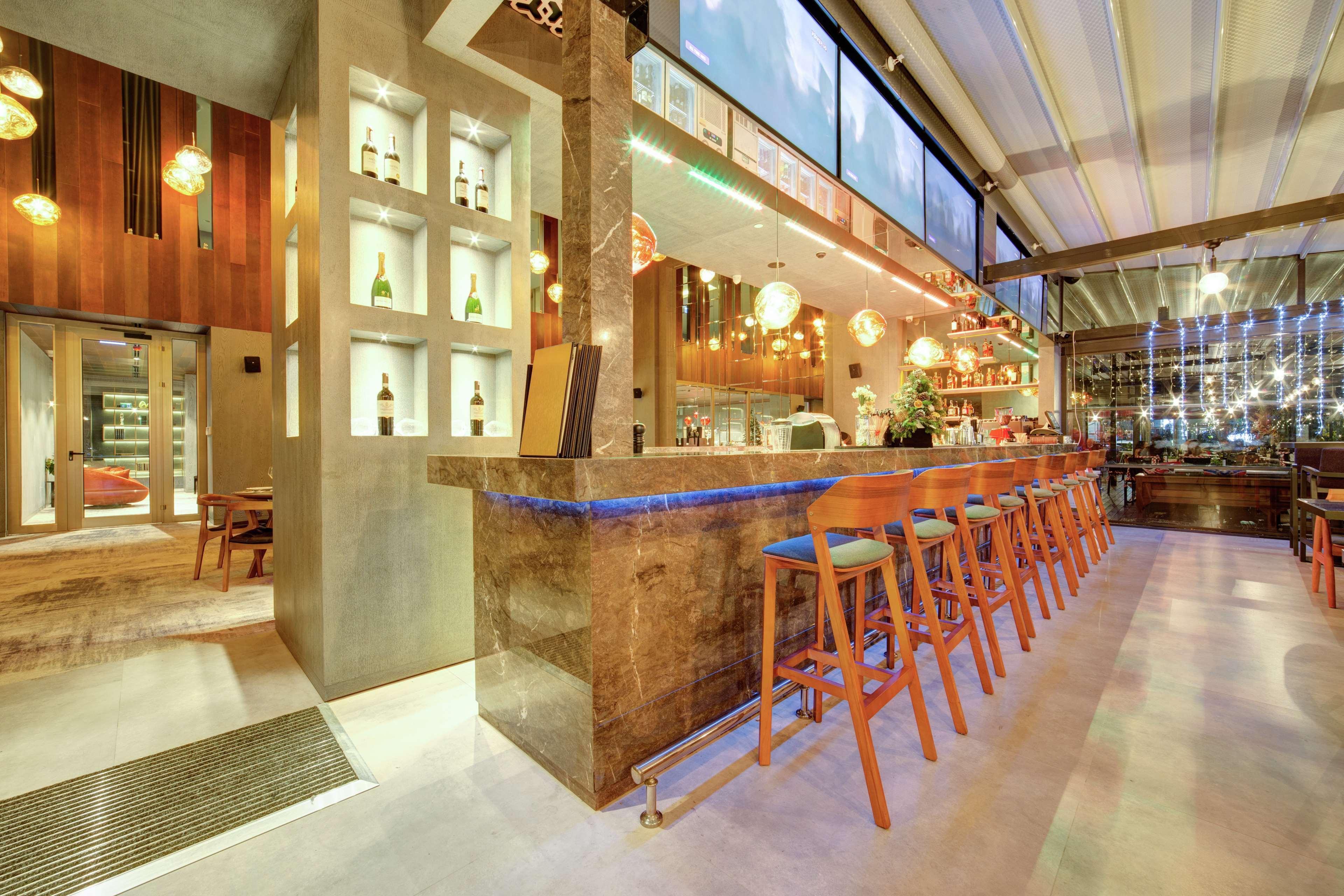 Doubletree By Hilton Adana Hotell Eksteriør bilde