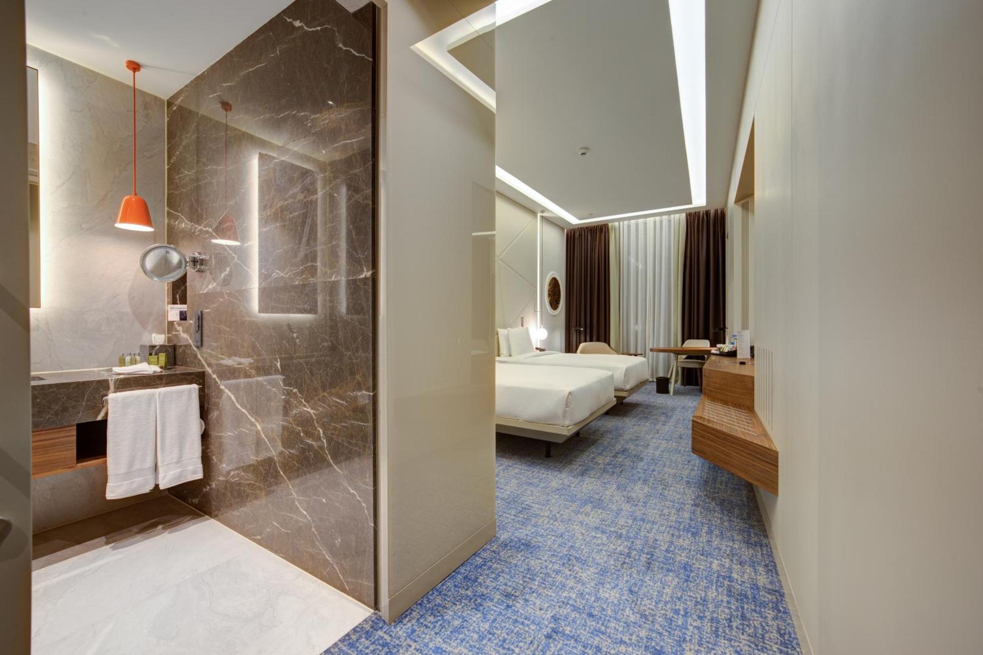 Doubletree By Hilton Adana Hotell Eksteriør bilde