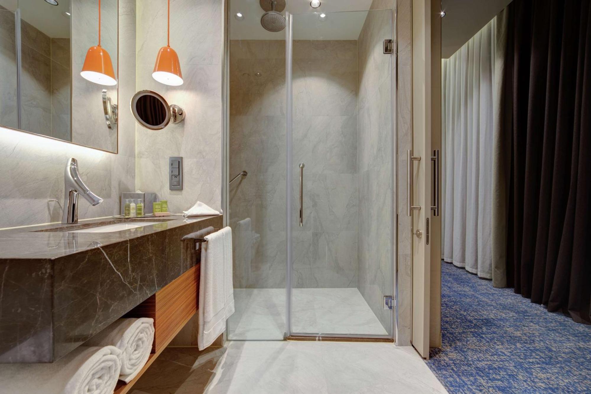 Doubletree By Hilton Adana Hotell Eksteriør bilde