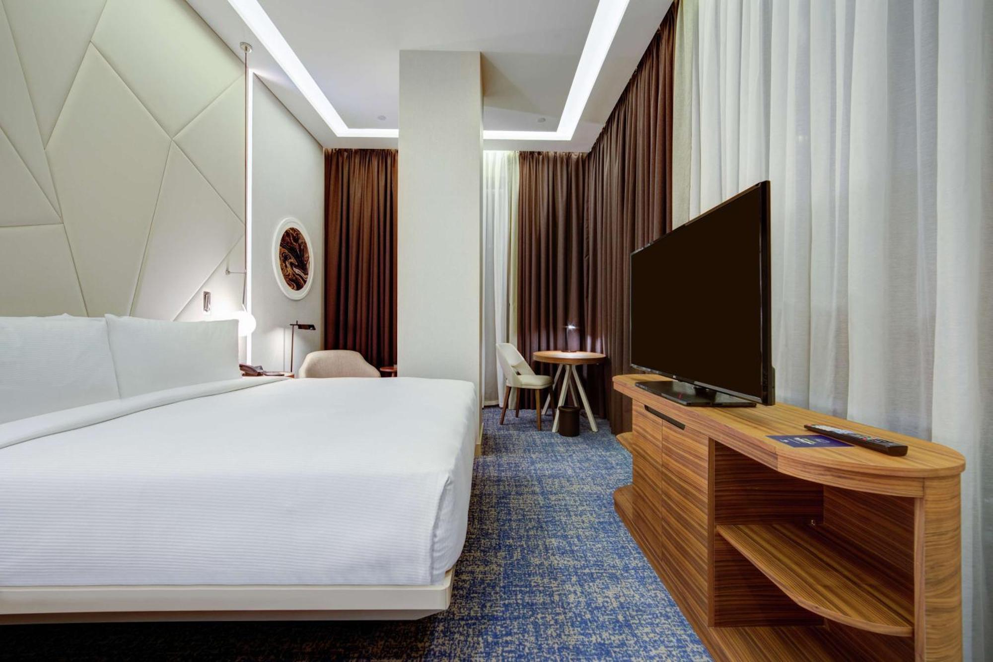 Doubletree By Hilton Adana Hotell Eksteriør bilde