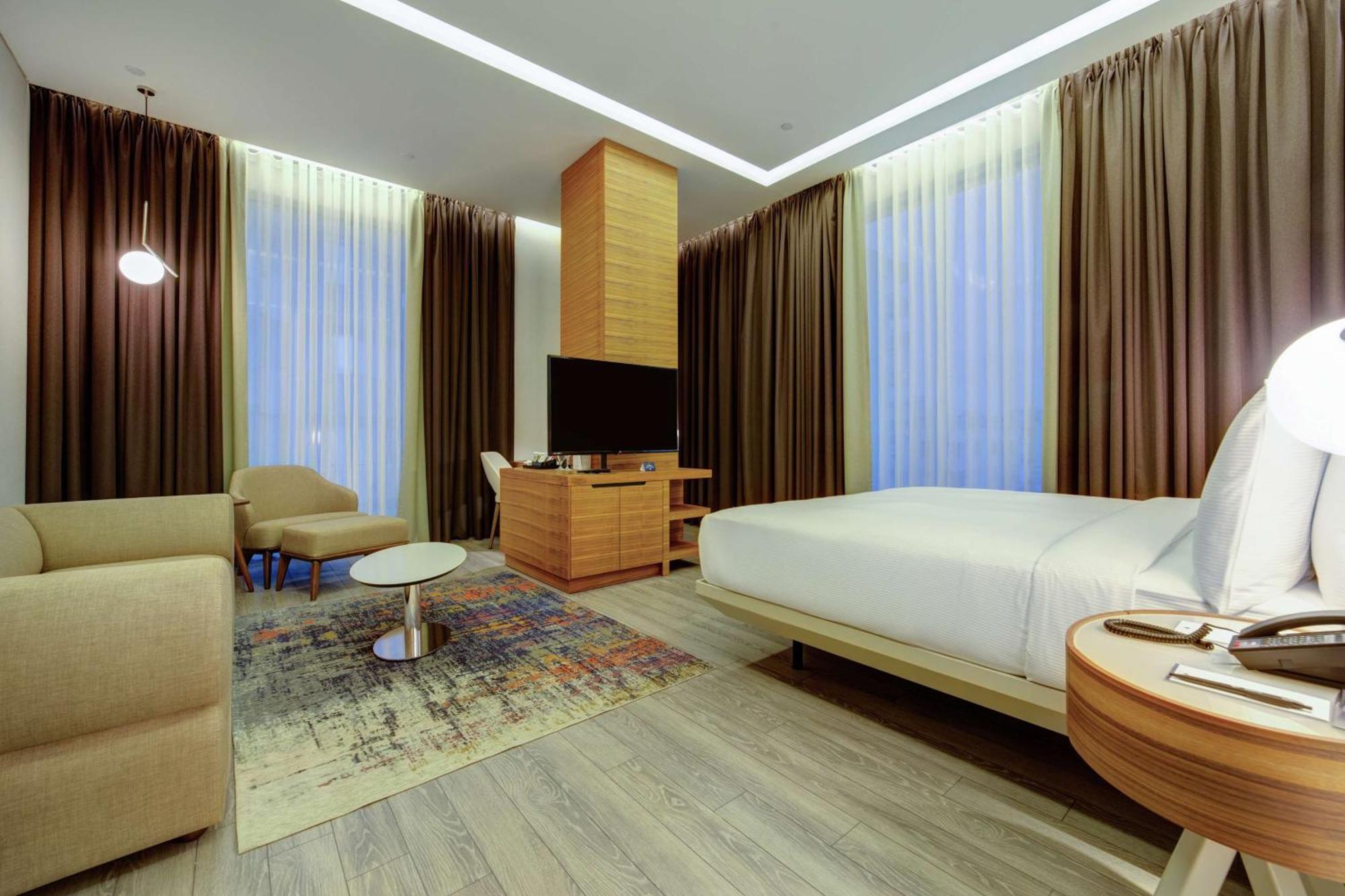 Doubletree By Hilton Adana Hotell Eksteriør bilde