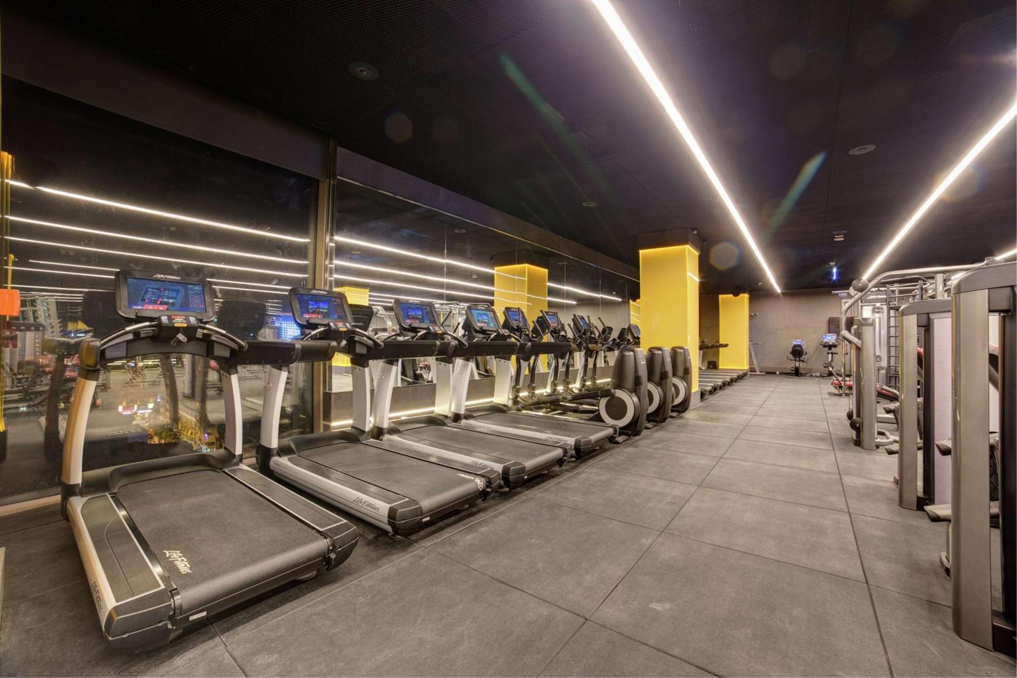 Doubletree By Hilton Adana Hotell Eksteriør bilde