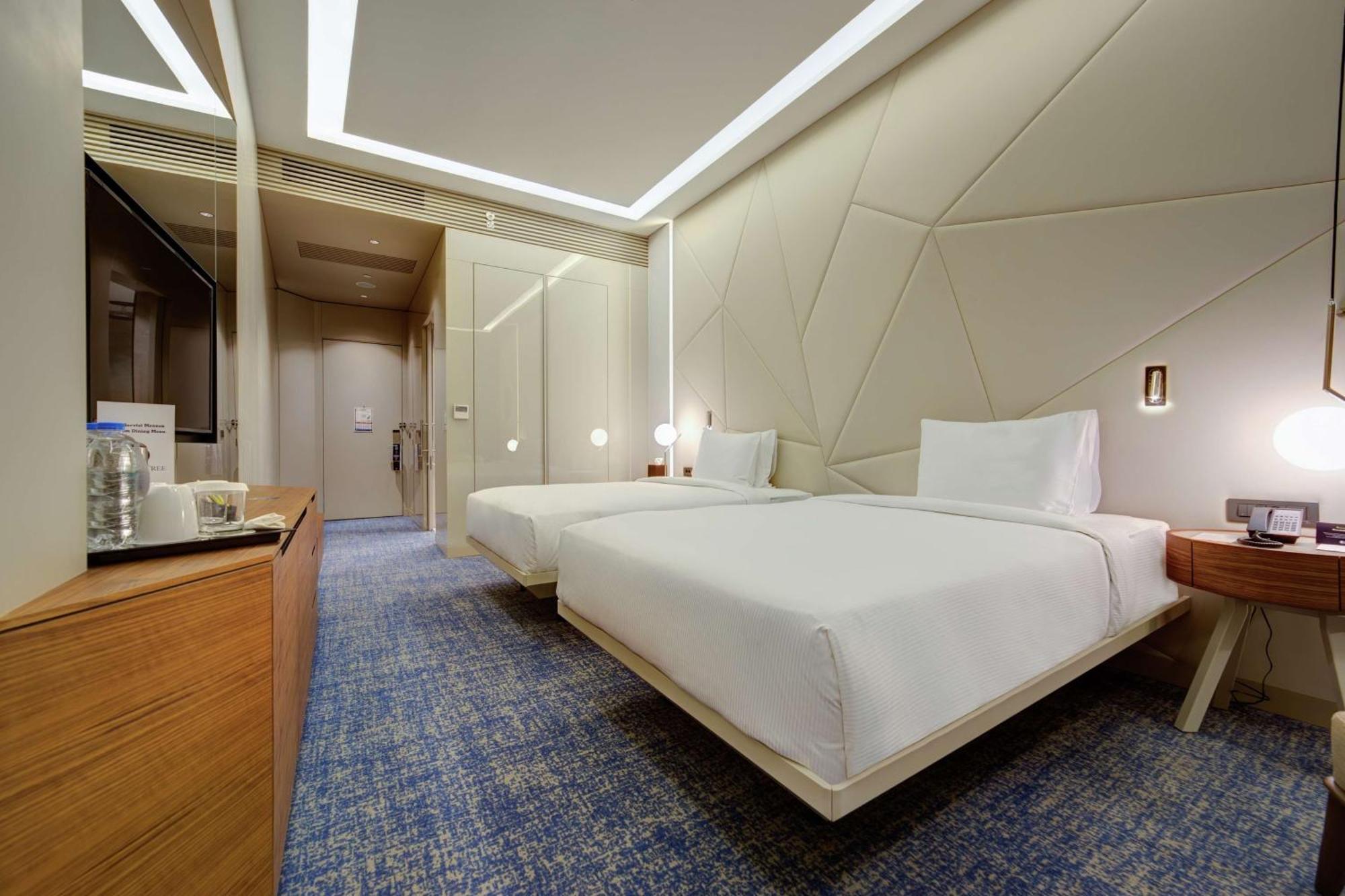 Doubletree By Hilton Adana Hotell Eksteriør bilde